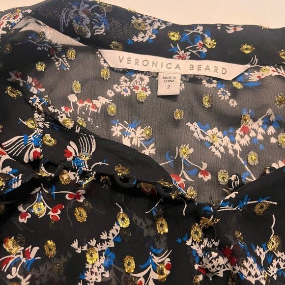 Veronica Beard Silk Metallic Floral Cold Shoulder Blouse-Size 2 - Picture 8 of 11